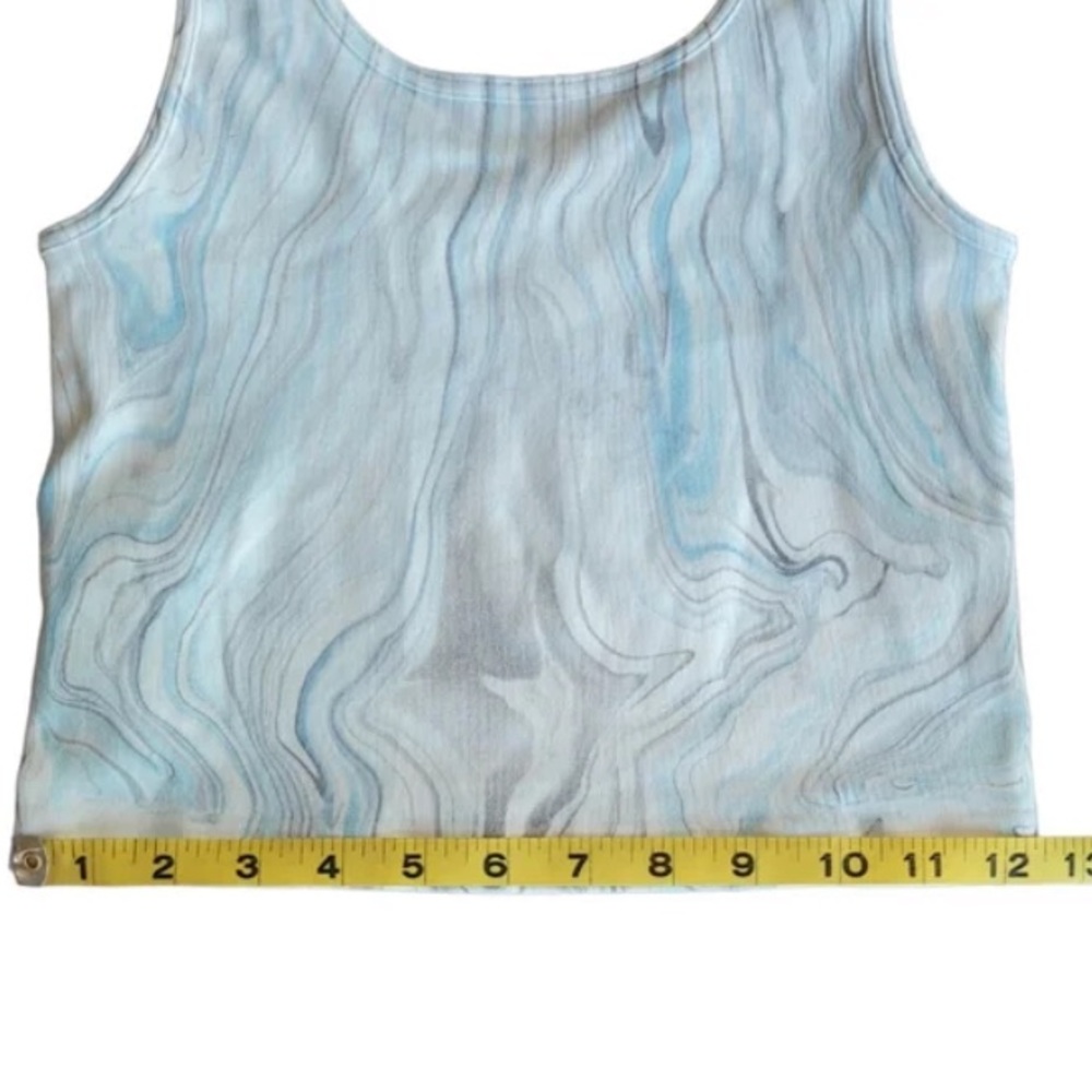 Nux Yoga Marble Crop Top - Picture 5 of 5